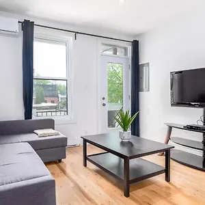 Aaa Location - Bright And Cozy Appartement Montréal